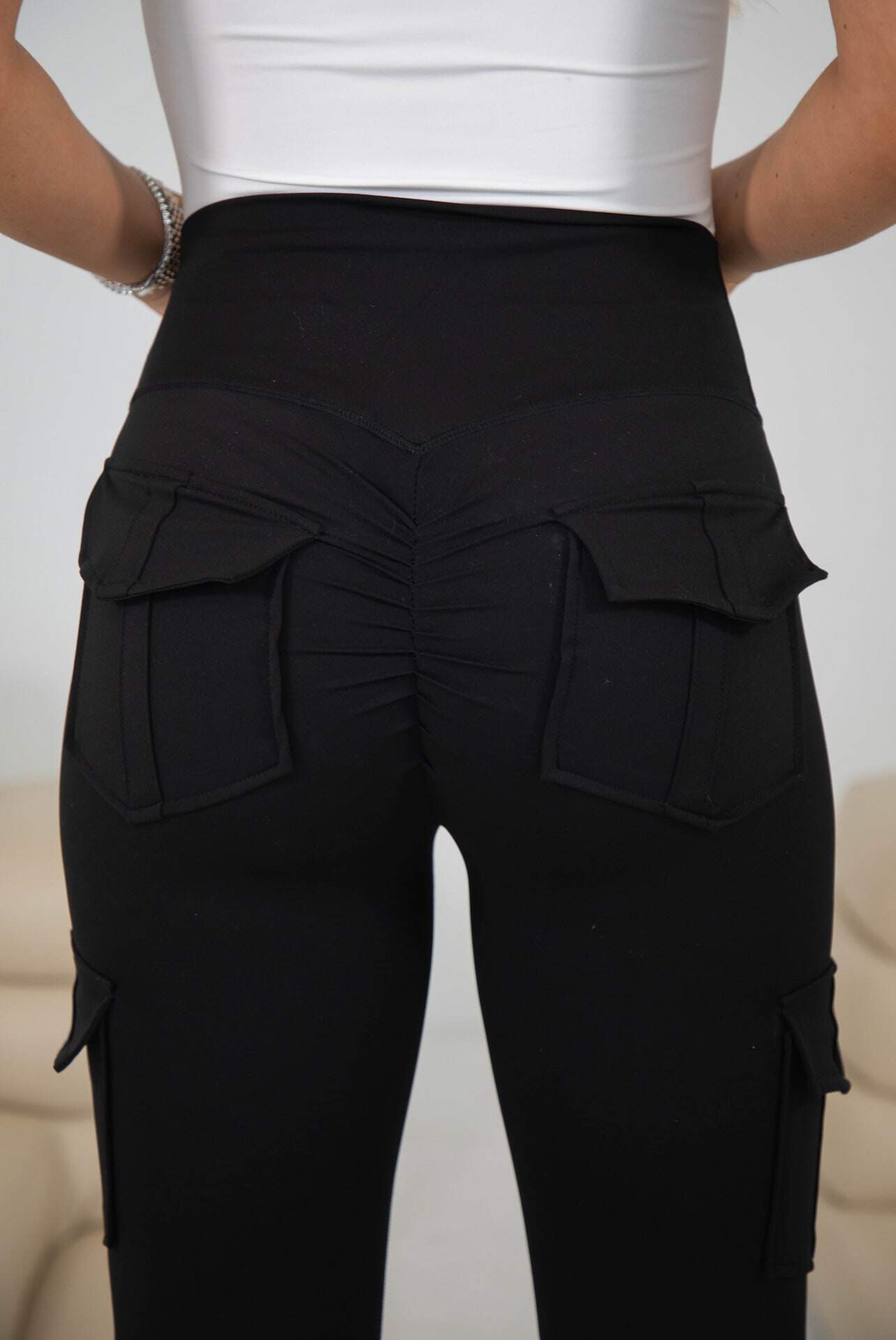 Terni Cargo Leggings image 0