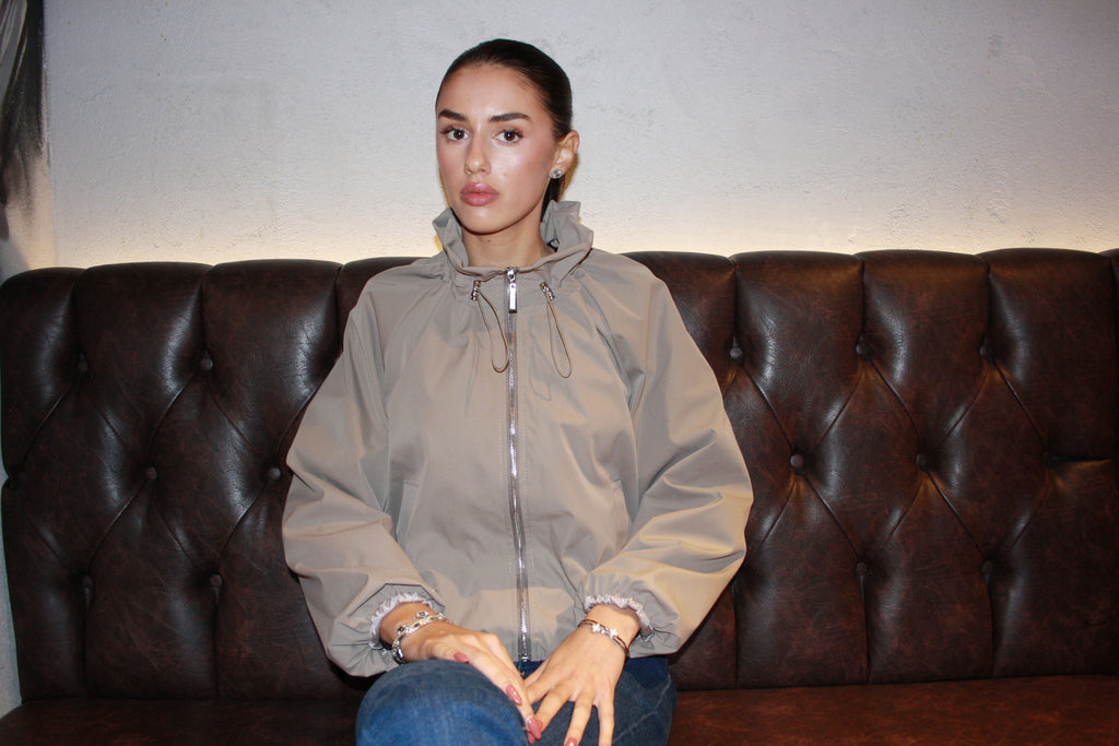 Senna Windbreaker